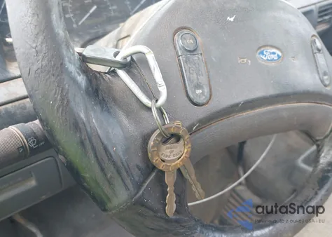 1993 Ford F250 z USA, uszkodzony, nr VIN 1FTHF26H4PLB00833